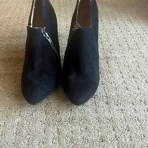 Women’s Mossimo ankle booties